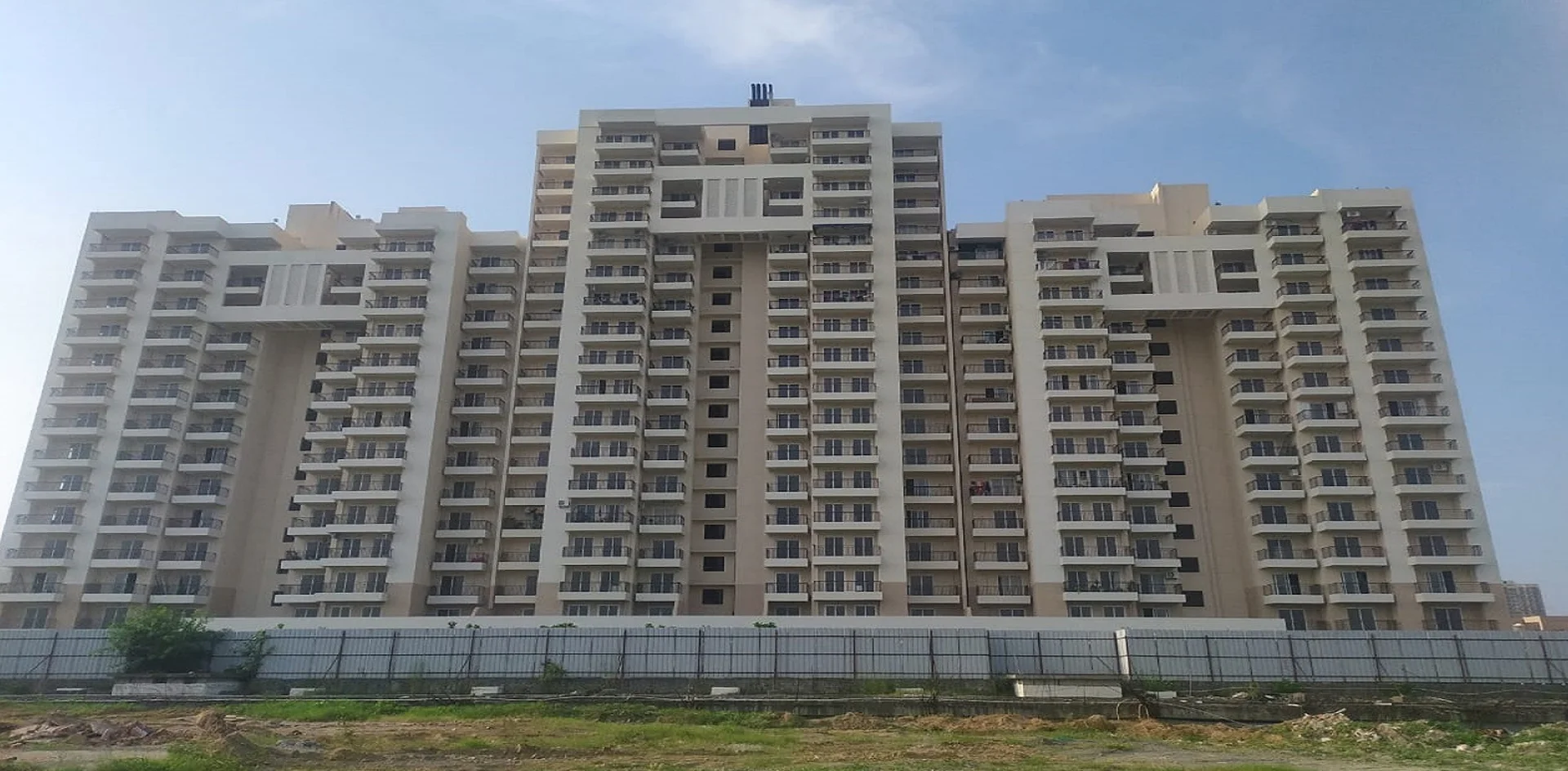 Ashiana Mulberry | Luxury 2 & 3 BHK Flats | Gurgaon Sohna Road, Sohna ...